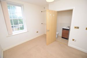 Bedroom & En-Suite- click for photo gallery